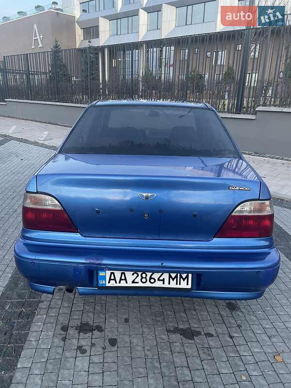 Седан Daewoo Nexia 2008 в Києві