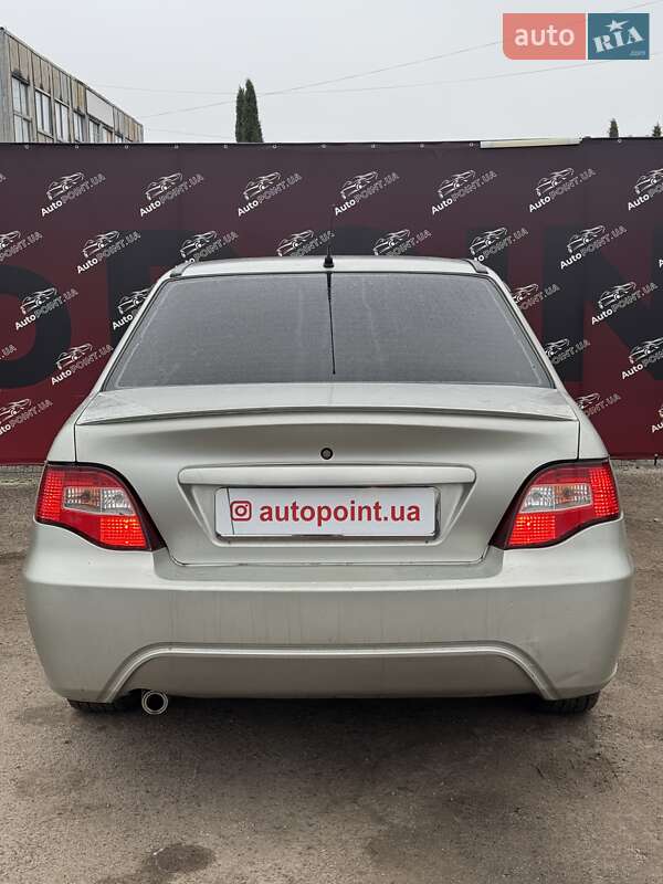 Седан Daewoo Nexia 2008 в Сумах