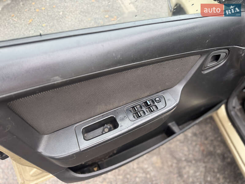 Седан Daewoo Nexia 2007 в Киеве