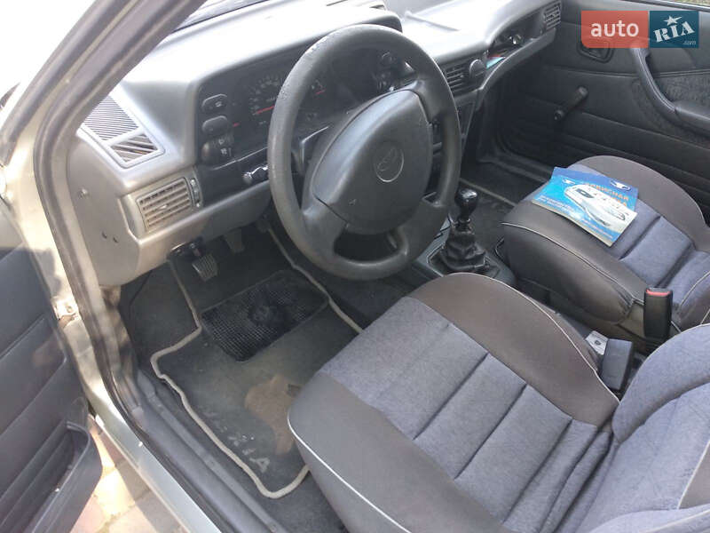 Седан Daewoo Nexia 2008 в Киеве фото 16 Седан Daewoo Nexia 2008 в Киеве