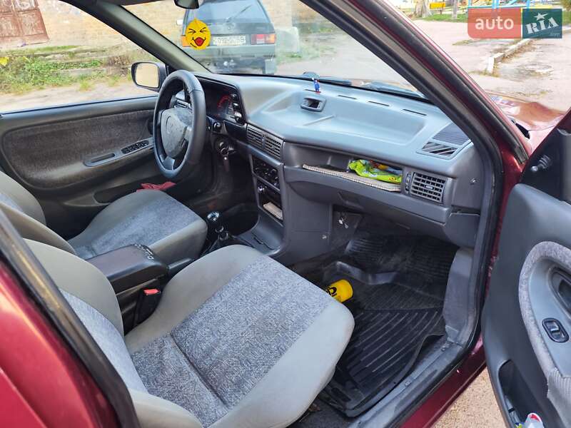 Седан Daewoo Nexia 2007 в Бердичеве