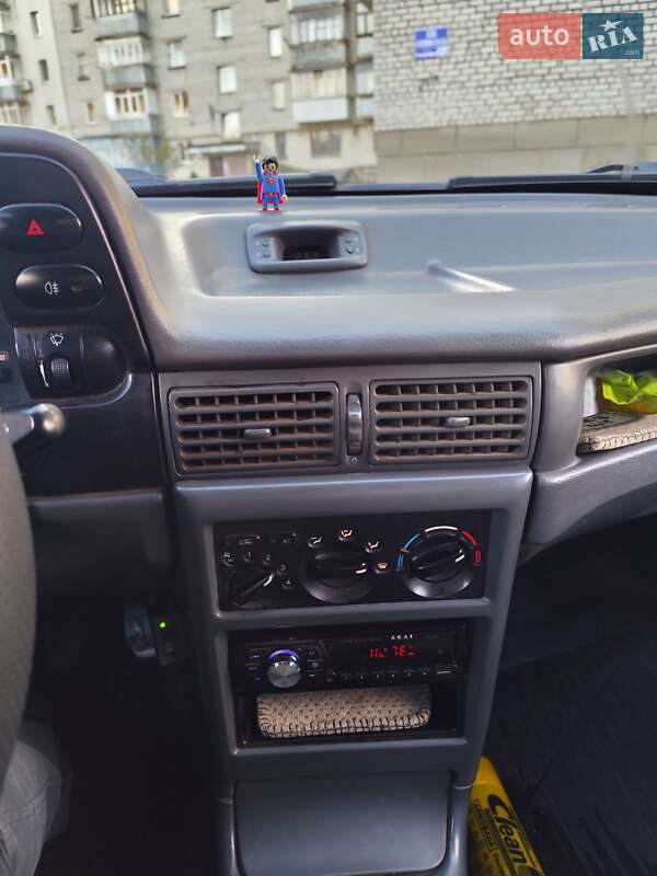 Седан Daewoo Nexia 2007 в Бердичеве