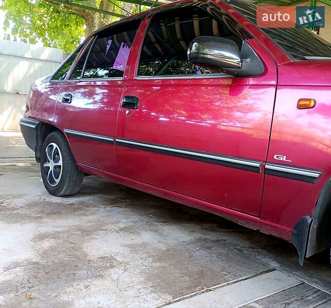 Седан Daewoo Nexia 2007 в Днепре