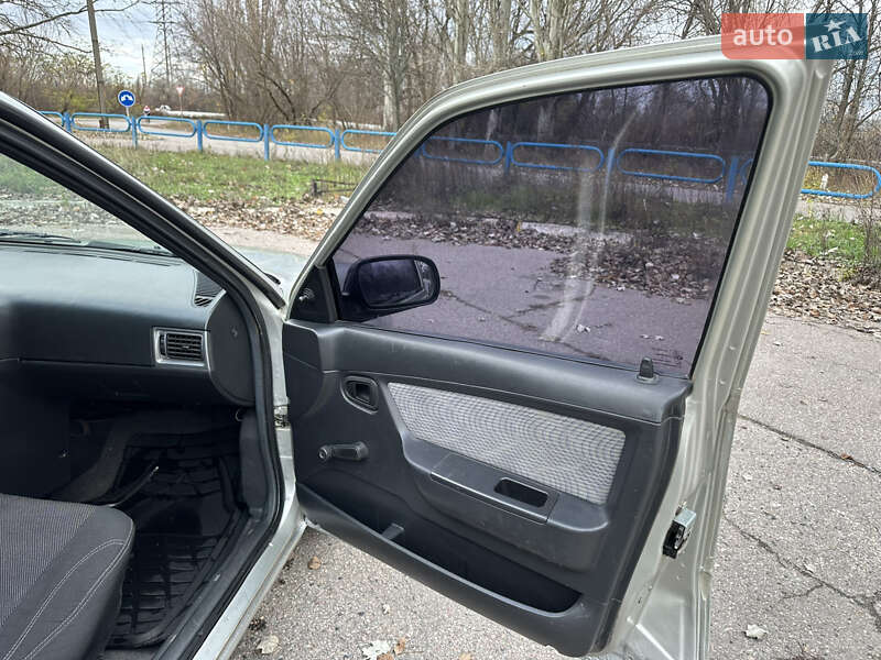 Седан Daewoo Nexia 2008 в Жовтих Водах фото 10 Седан Daewoo Nexia 2008 в Жовтих Водах