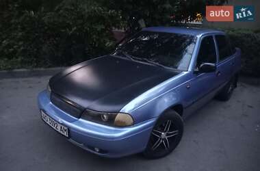 Седан Daewoo Nexia 2008 в Ужгороде