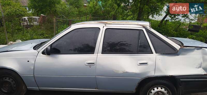 Седан Daewoo Nexia 2007 в Острозі фото 4 Седан Daewoo Nexia 2007 в Острозі