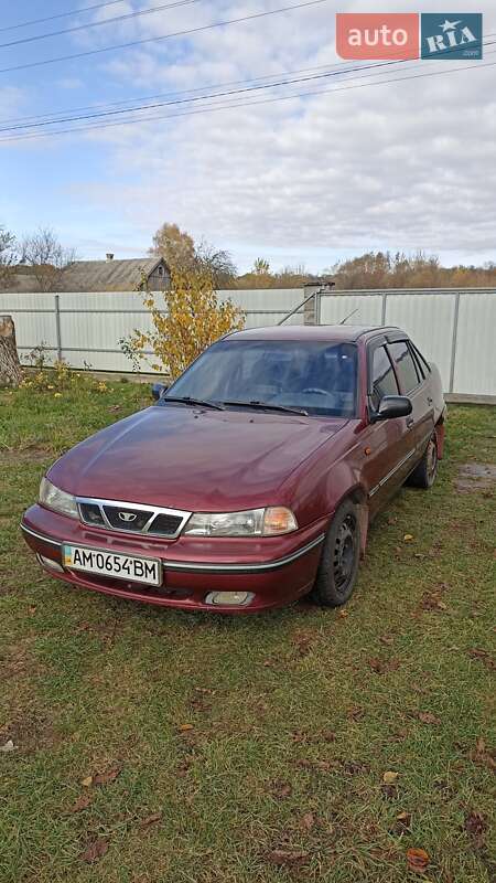 Седан Daewoo Nexia 2008 в Звягелі