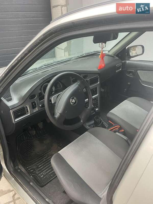 Седан Daewoo Nexia 2008 в Тернополі фото 3 Седан Daewoo Nexia 2008 в Тернополі