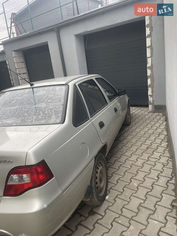 Седан Daewoo Nexia 2008 в Тернополі фото 6 Седан Daewoo Nexia 2008 в Тернополі