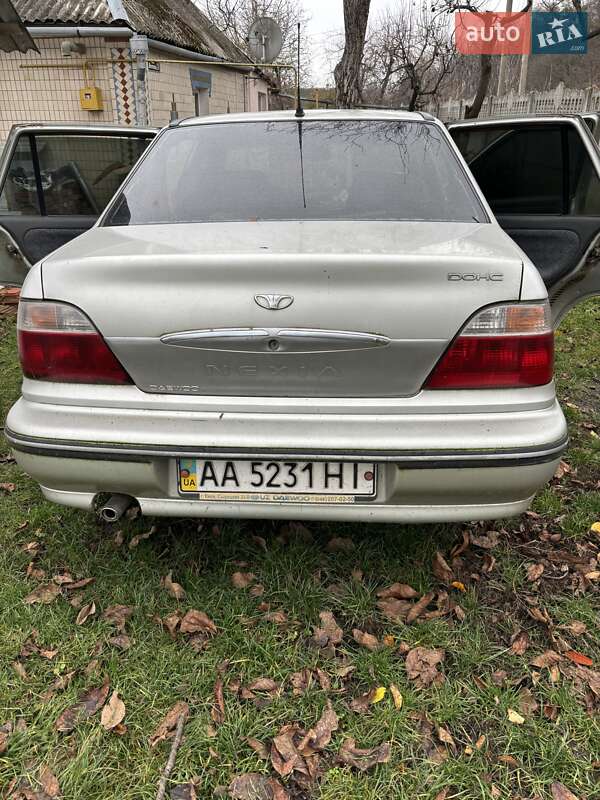 Седан Daewoo Nexia 2008 в Киеве фото 2 Седан Daewoo Nexia 2008 в Киеве