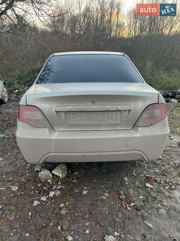 Седан Daewoo Nexia 2008 в Староконстантинове