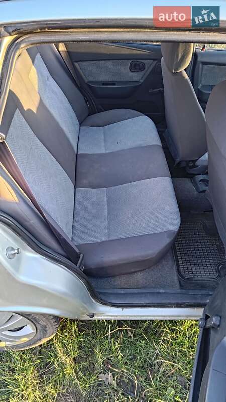 Седан Daewoo Nexia 2008 в Рівному