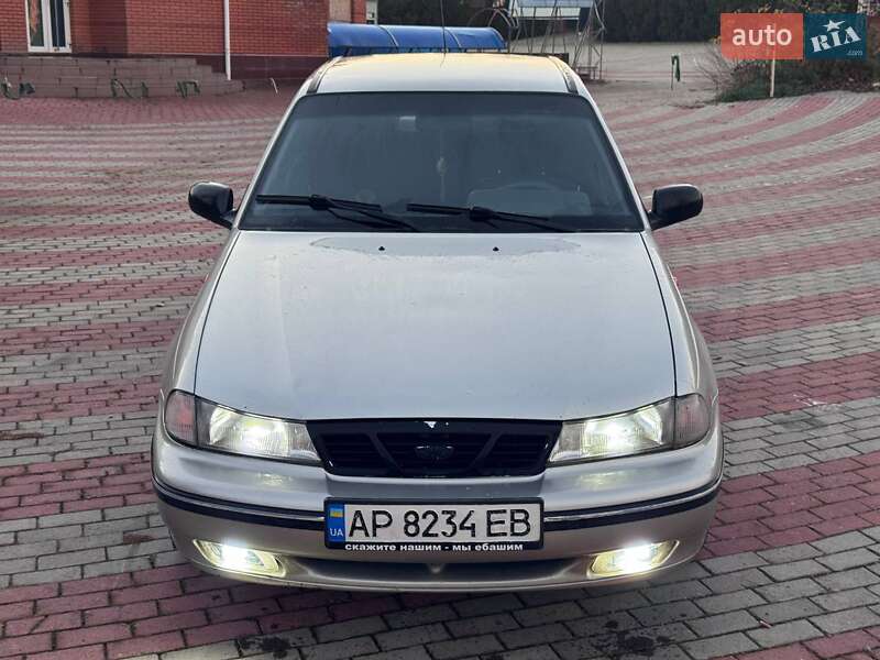 Седан Daewoo Nexia 2008 в Запоріжжі