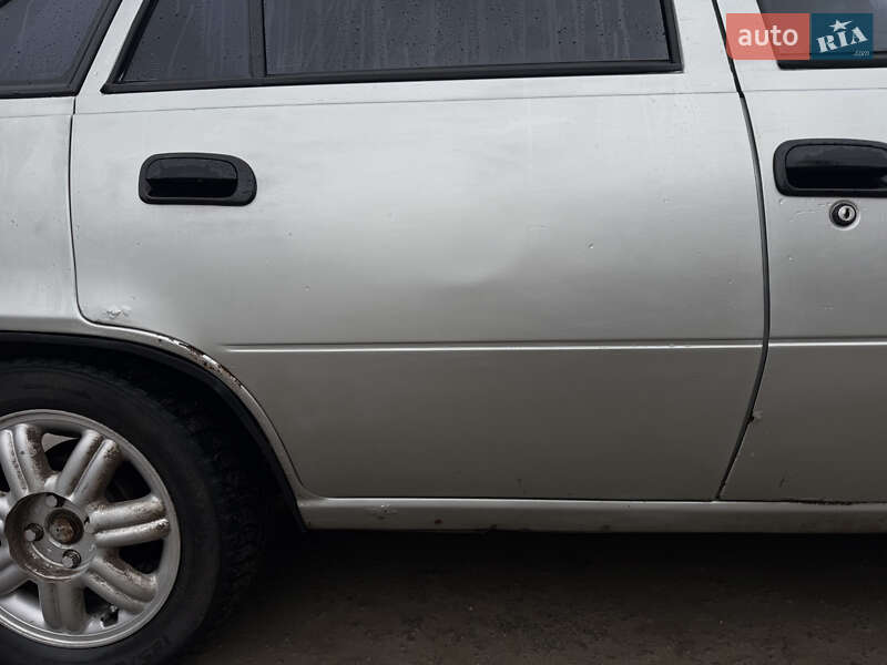 Седан Daewoo Nexia 2005 в Кам'янець-Подільському