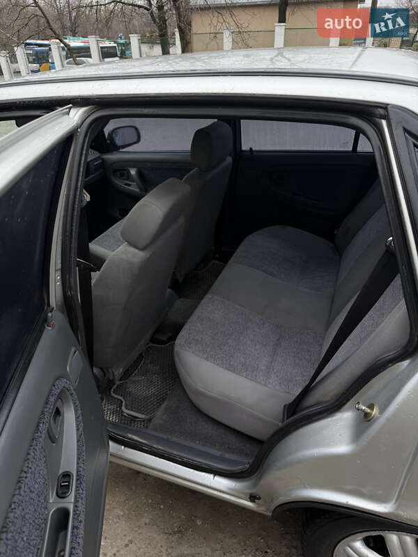 Седан Daewoo Nexia 2005 в Кам'янець-Подільському