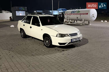 Седан Daewoo Nexia 2012 в Одессе