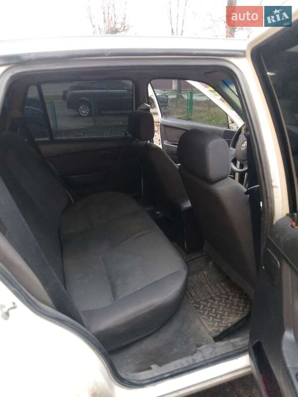 Седан Daewoo Nexia 2012 в Киеве