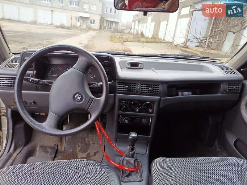 Седан Daewoo Nexia 2006 в Краматорске