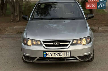 Седан Daewoo Nexia 2011 в Днепре
