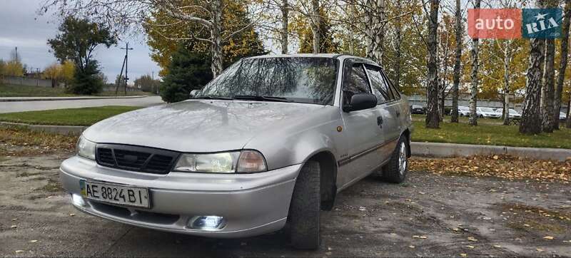 Седан Daewoo Nexia 2004 в Дніпрі