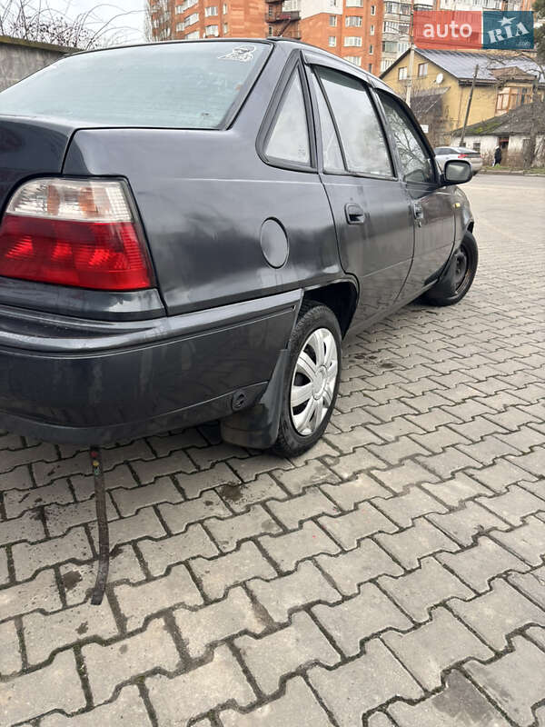 Седан Daewoo Nexia 2003 в Хмельницькому