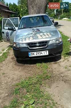Седан Daewoo Nexia 2010 в Стрию