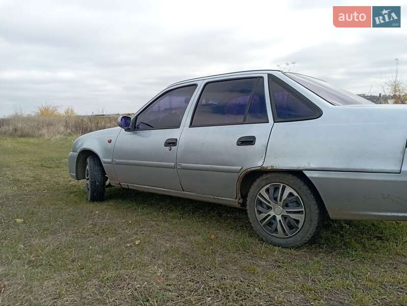 Седан Daewoo Nexia 2012 в Луцке