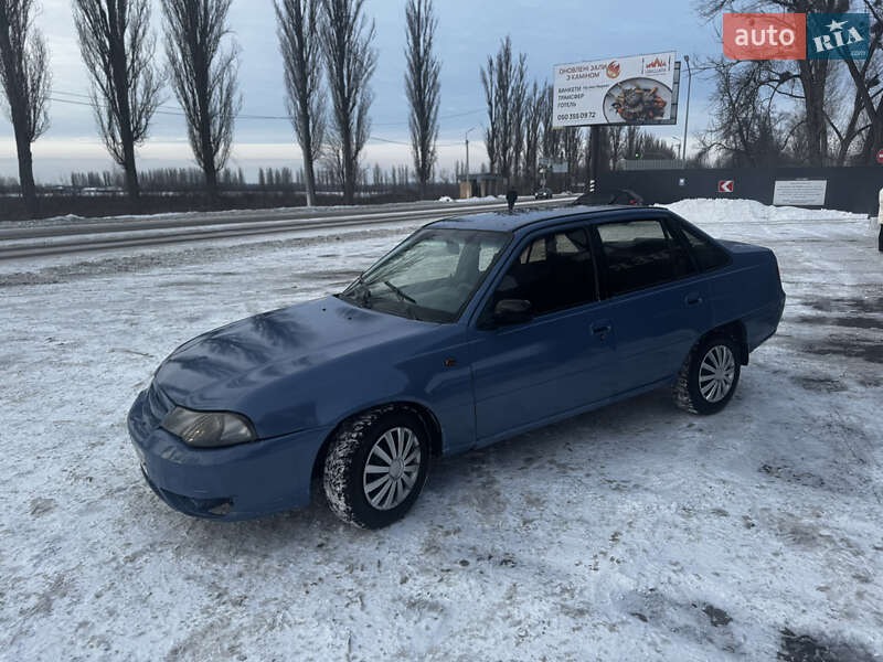 Седан Daewoo Nexia 2008 в Василькове