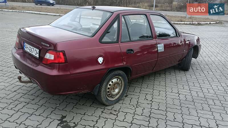 Седан Daewoo Nexia 2008 в Болехове