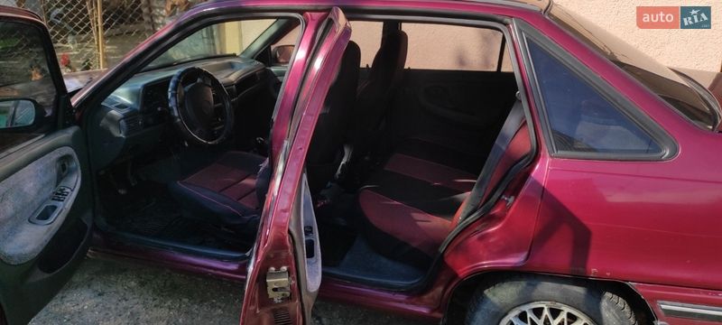 Седан Daewoo Nexia 2007 в Самборі