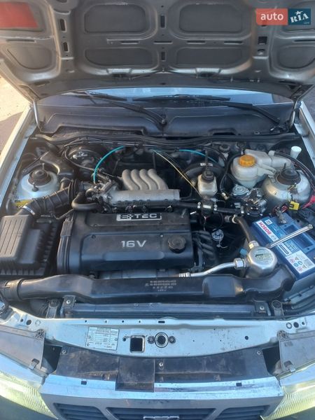 Седан Daewoo Nexia 2008 в Киеве