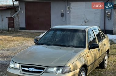 Седан Daewoo Nexia 2011 в Звягеле
