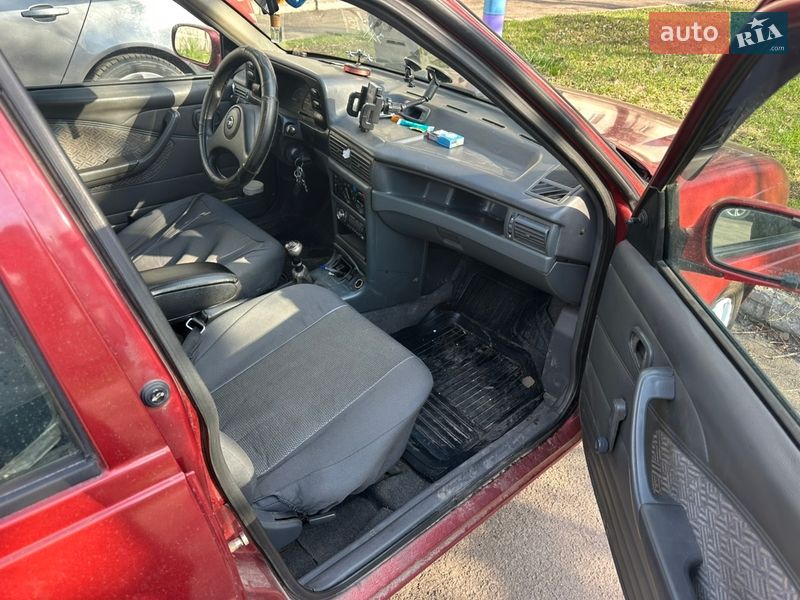 Седан Daewoo Nexia 1996 в Малине фото 5 Седан Daewoo Nexia 1996 в Малине
