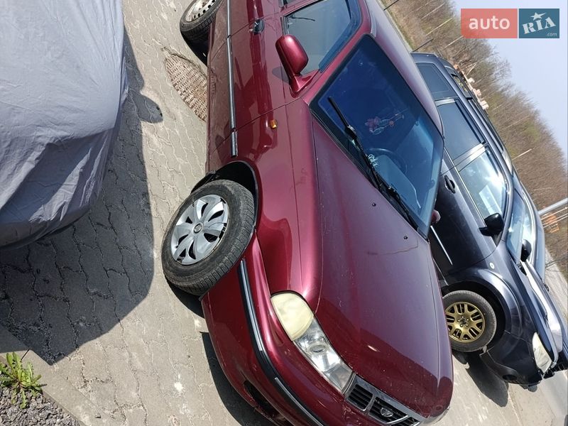 Седан Daewoo Nexia 2006 в Щирце