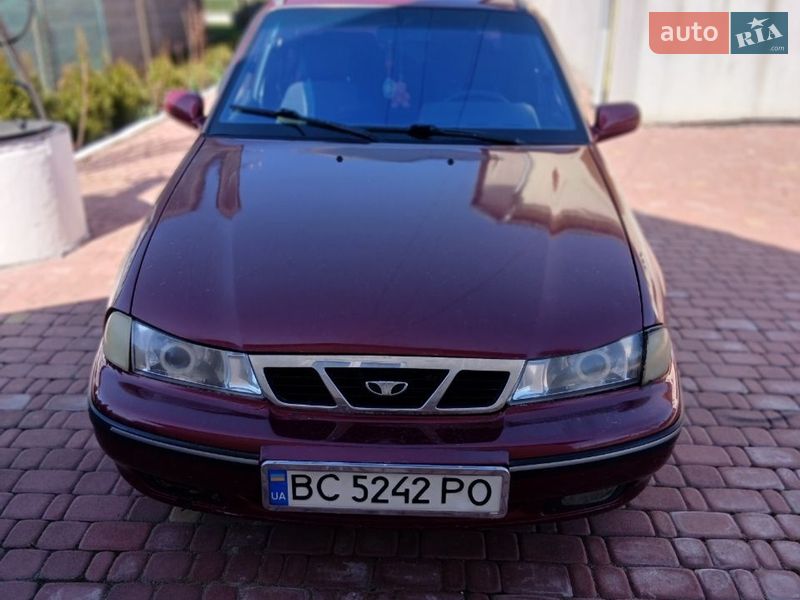 Седан Daewoo Nexia 2006 в Щирце