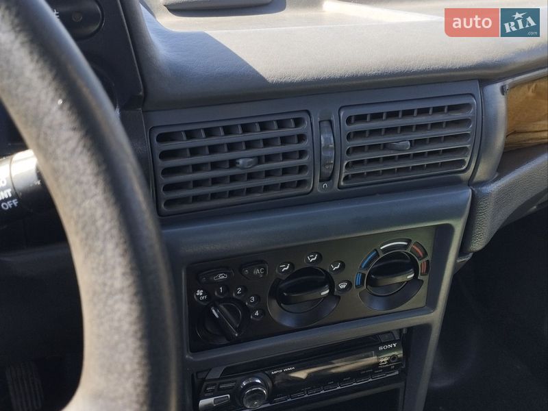 Седан Daewoo Nexia 2006 в Чернівцях