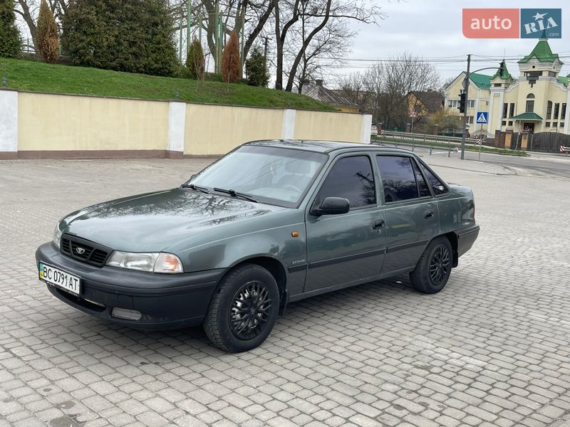 Седан Daewoo Nexia 2005 в Бродах