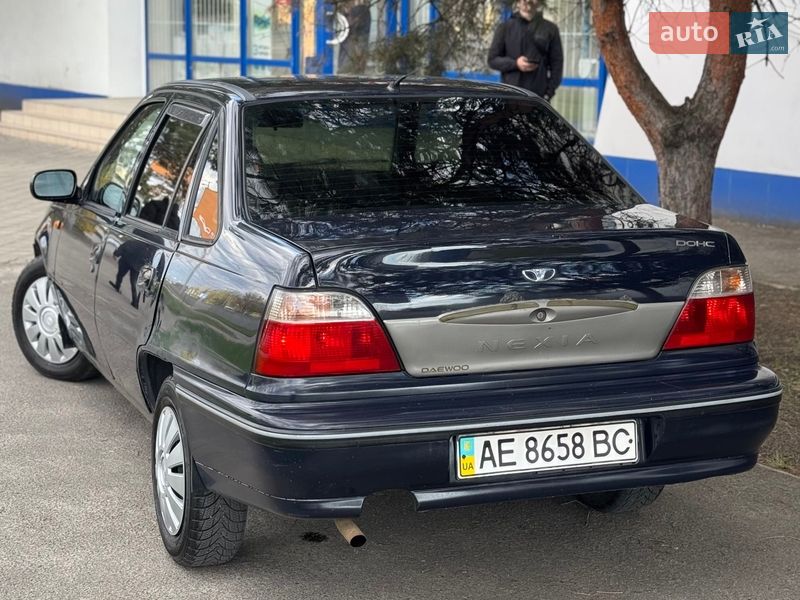 Седан Daewoo Nexia 2006 в Днепре