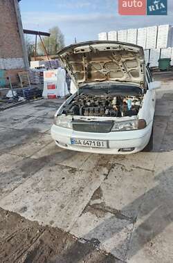 Седан Daewoo Nexia 1996 в Каменском