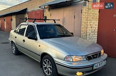 Седан Daewoo Nexia 2008 в Киеве
