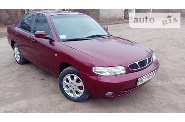 Седан Daewoo Nubira 1998 в Львове