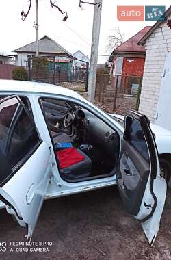 Седан Daewoo Nubira 1998 в 