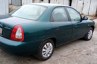 Седан Daewoo Nubira 1998 в Києві