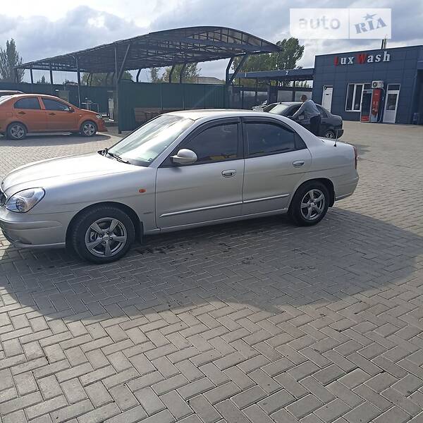 Седан Daewoo Nubira 2003 в Селидово