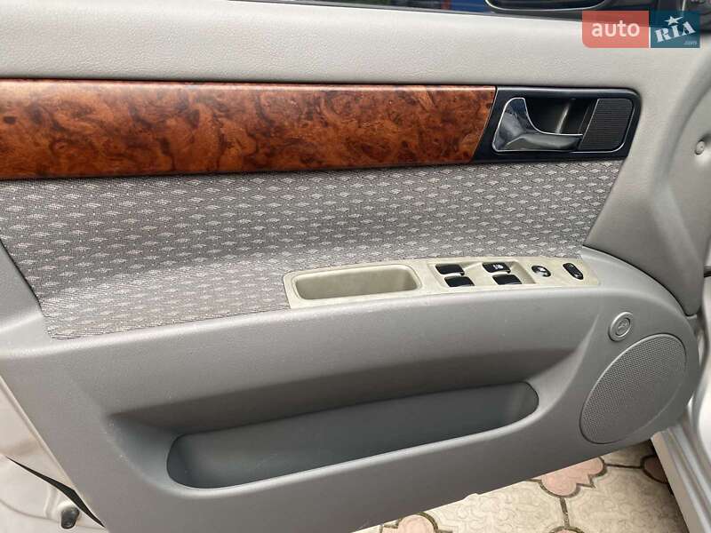 Седан Daewoo Nubira 2004 в Запоріжжі