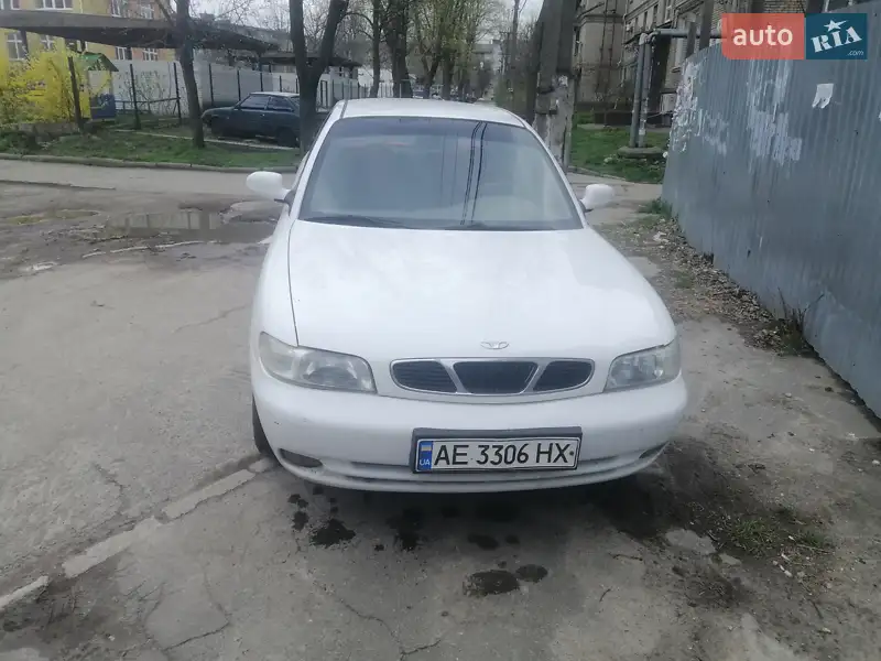 Седан Daewoo Nubira 1998 в 