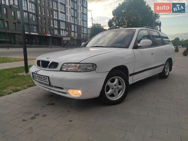Універсал Daewoo Nubira 1998 в Києві