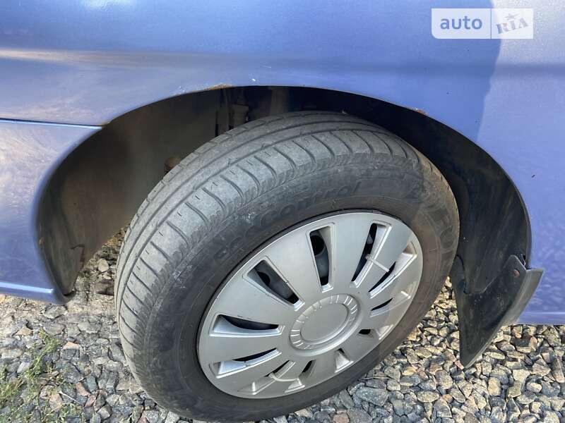 Седан Daewoo Nubira 2003 в Кривом Роге
