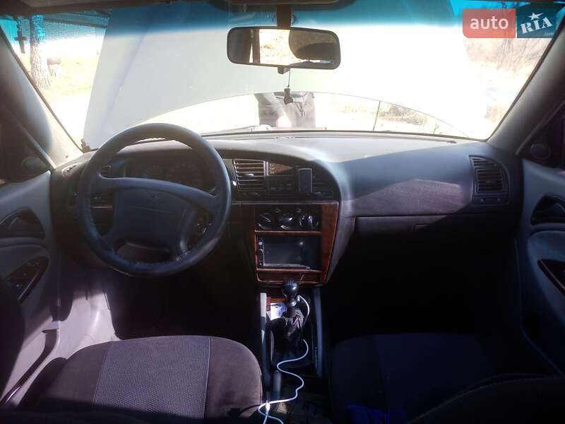 Універсал Daewoo Nubira 2003 в Остер