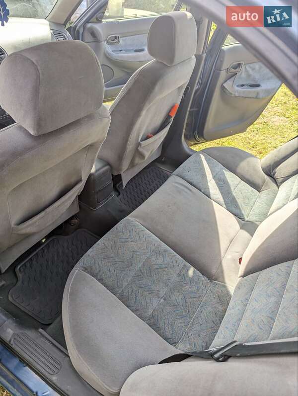 Седан Daewoo Nubira 2000 в Пустомытах